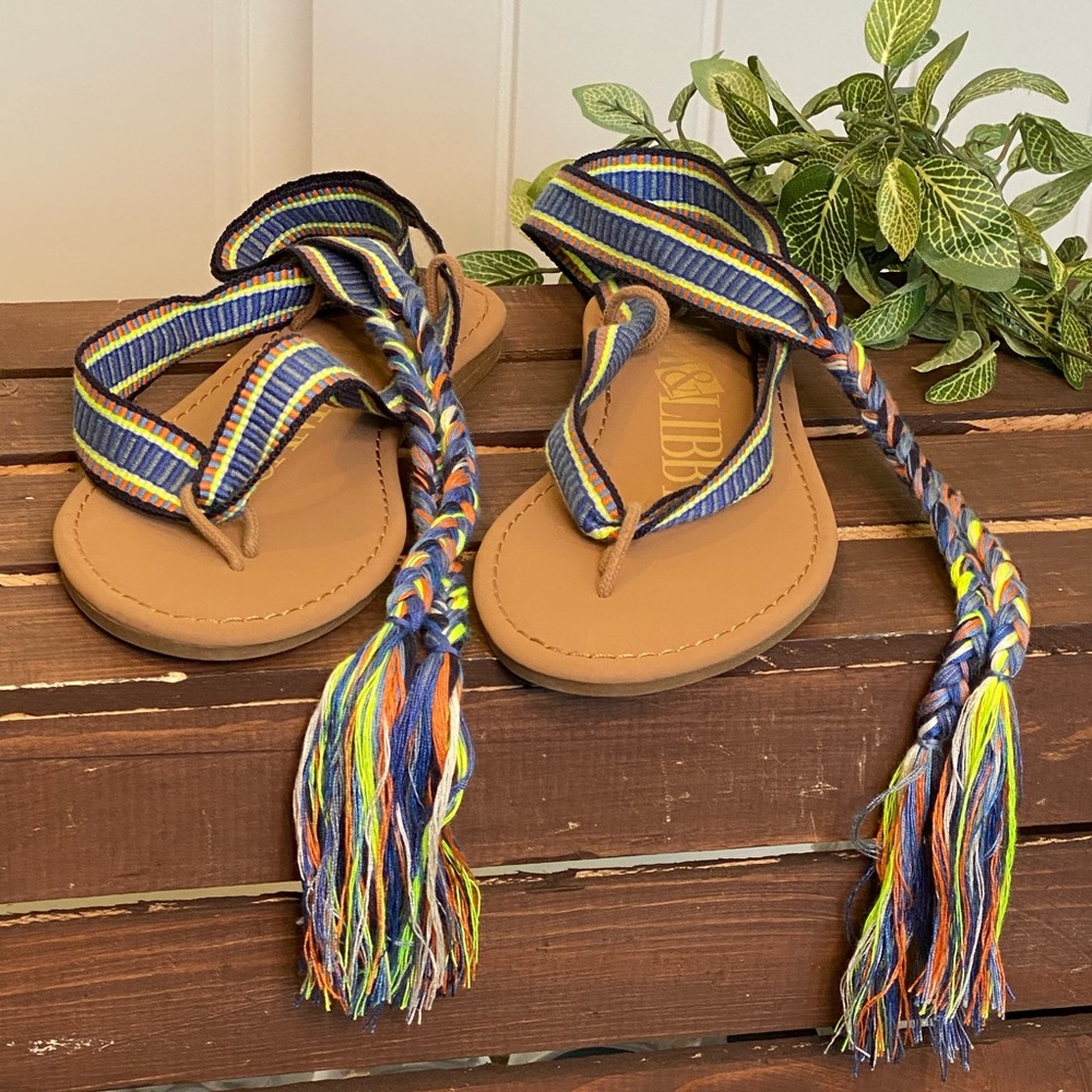 Like New!  Colorful Gladiator Flat Sandals